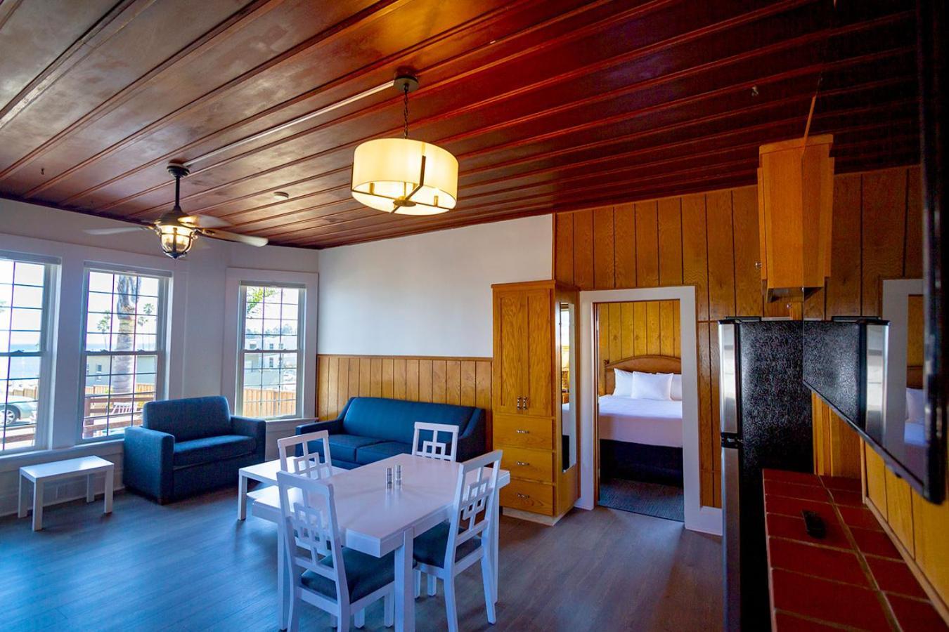 Edgewater Beach Inn Santa Cruz Exterior photo